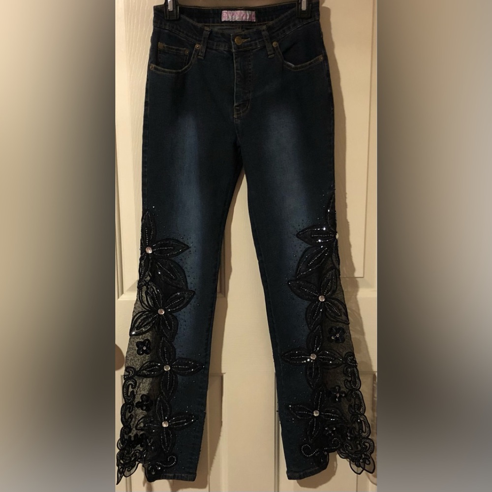 SASSY THAI blue Jeans embellished bootcut stretchy jeans, black floral lace sz 2